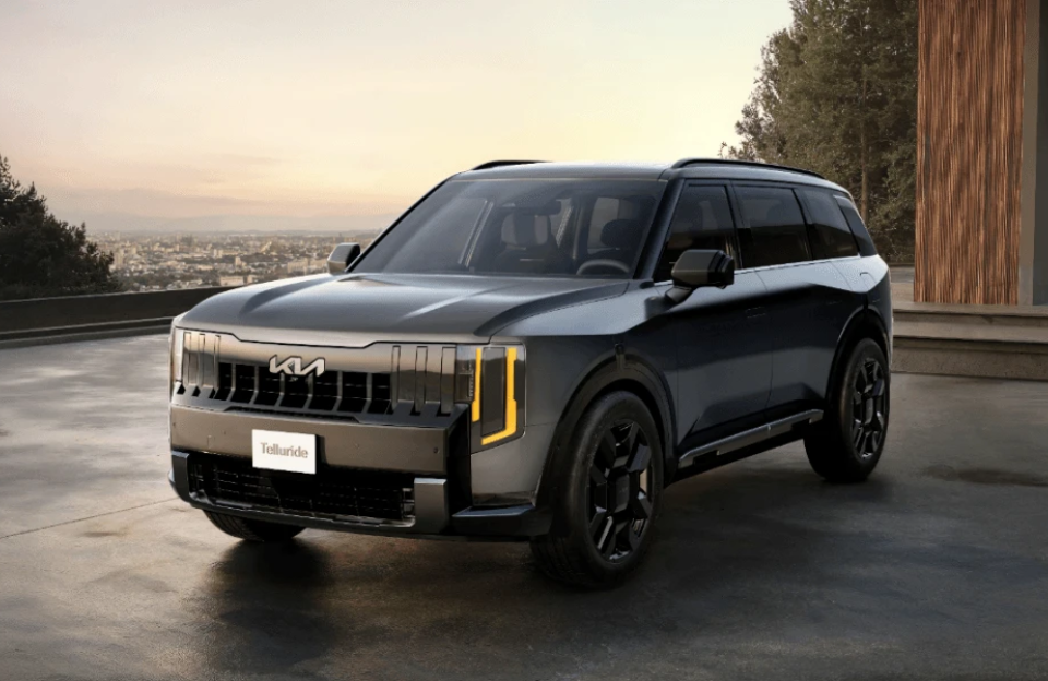 New-Gen Kia Telluride Revealed with Bold Styling and More Space