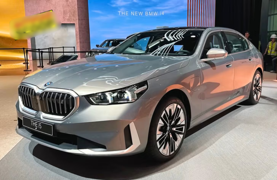 BMW i5 LWB India Launch Likely in Early 2026