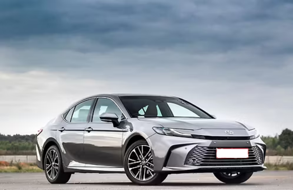 Toyota Recalls Camry, Vellfire, and Land Cruiser in India to Fix 360-Degree Camera Software