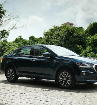 SKoda-slavia-feature